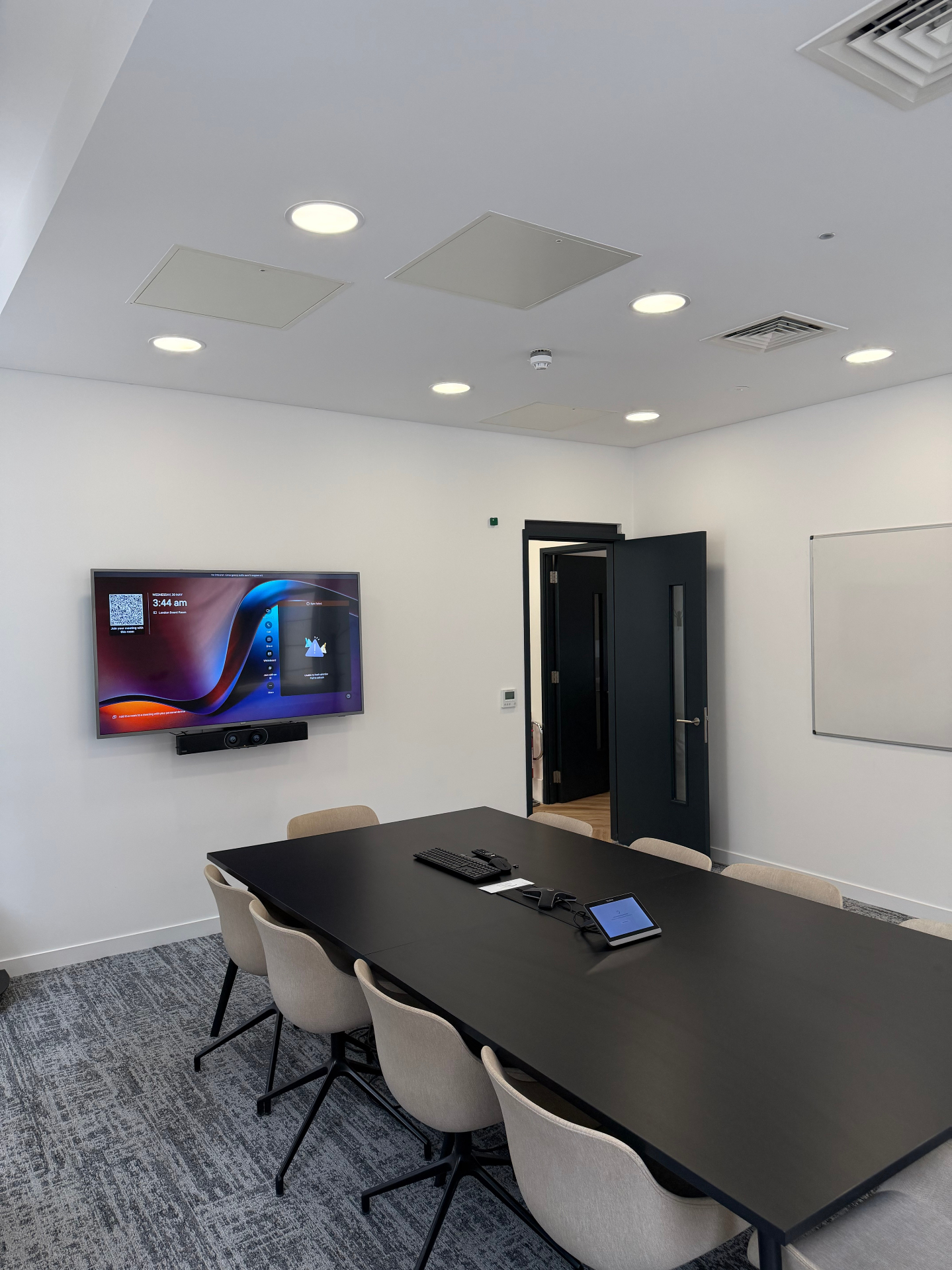 Commercial office fit out — boardroom