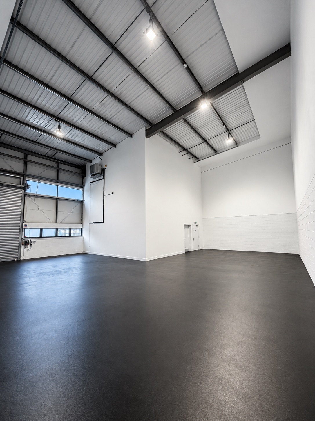 Selected commercial refurbishment projects by Jamlin